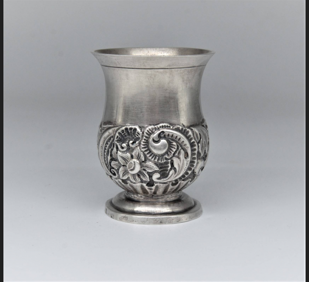 Muzealne srebro, kubek z monetą Królestwo Polskie 1831 rok