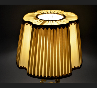 Duża lampa salonowa, brąz złocony XIX wiek