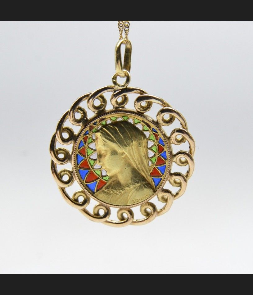 copy of Medalion / Madonna, złoto 750 / emalia witrażowa, pocz. XX w.