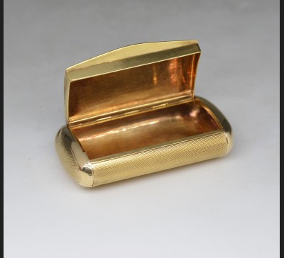 Pudełko złoto 750, Paryż ok. poł. XIX wieku